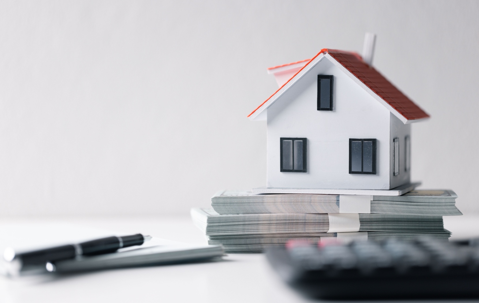 Refinancing in Calgary? These are the Reasons Why a Mortgage Agent Can Help You With This